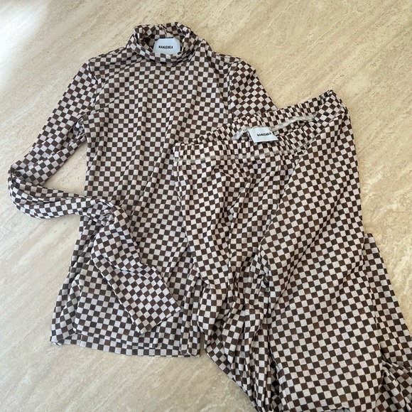 Nanushka checkered long sleeve Harri Checked Mesh Turtleneck Top wide leg pants - Picture 2 of 9